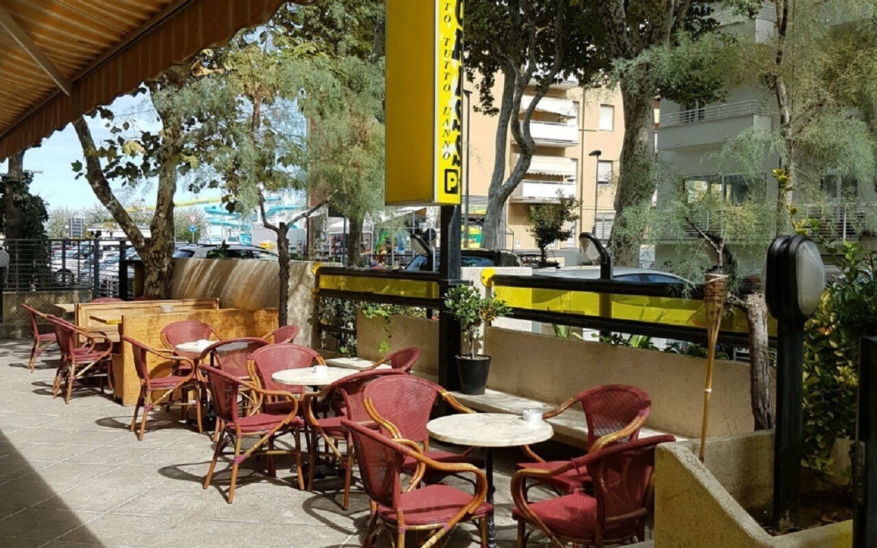 Фотографія Hotel Criss 3*